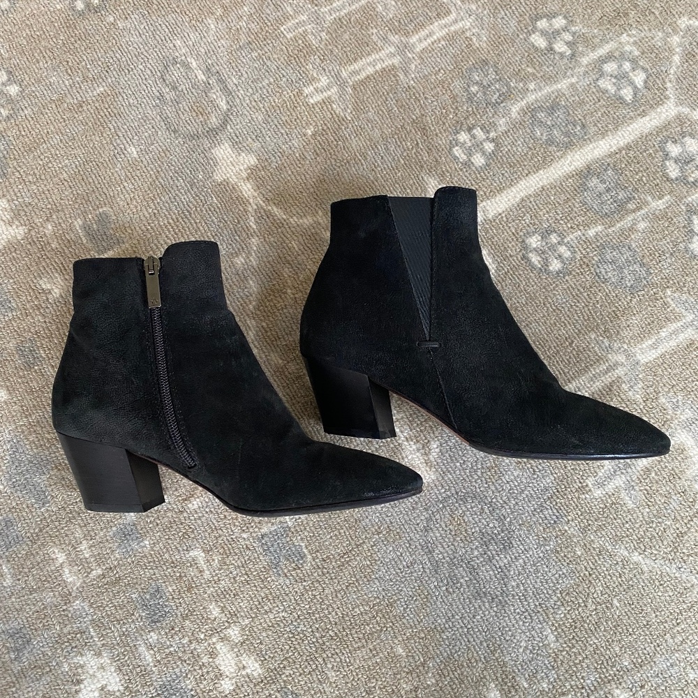 Aquatalia "Vero Cuoio" Black Suede Zipper Ankle Boots